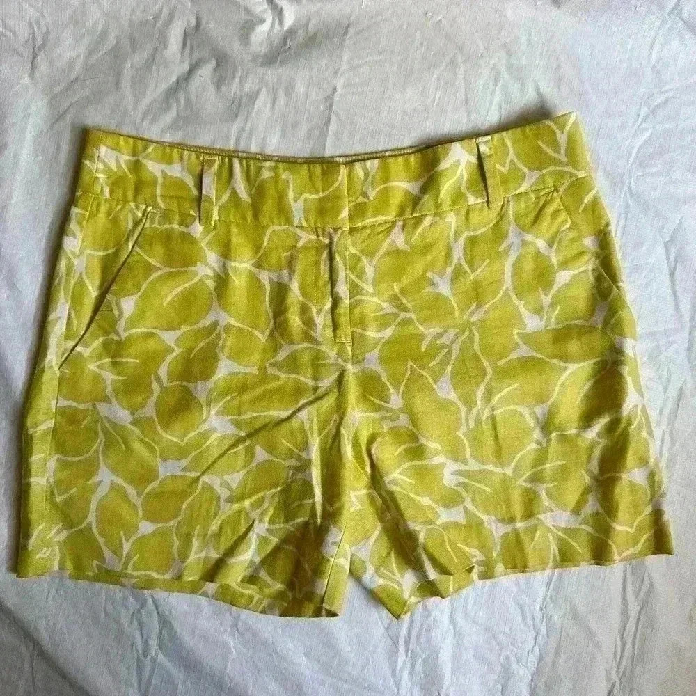 Ann Taylor Loft The Riviera Yellow White a Linen Blend Floral Shorts